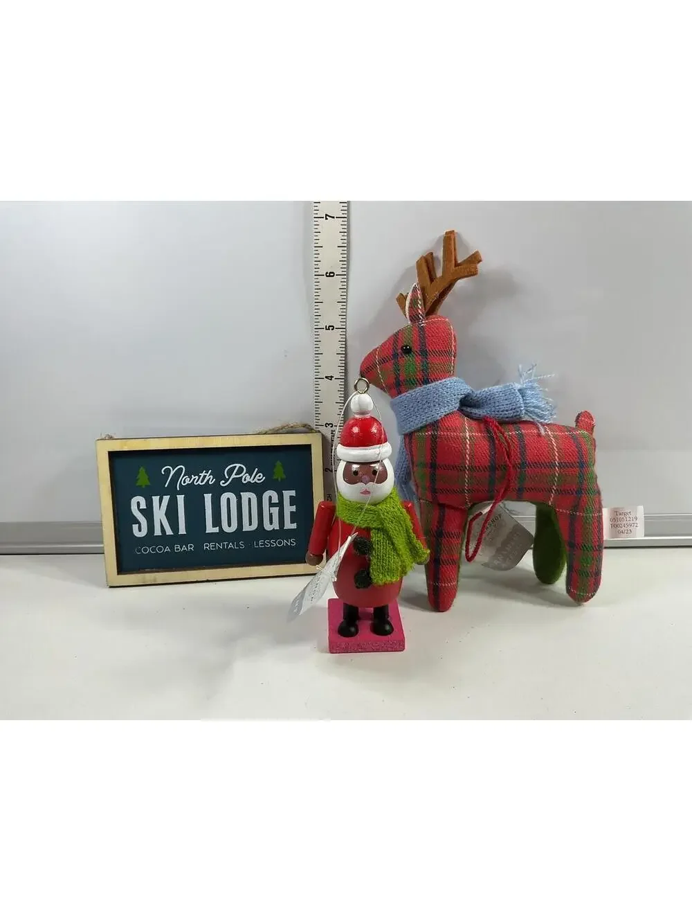 Target Wondershop 10 Ornaments NWT Lot#9